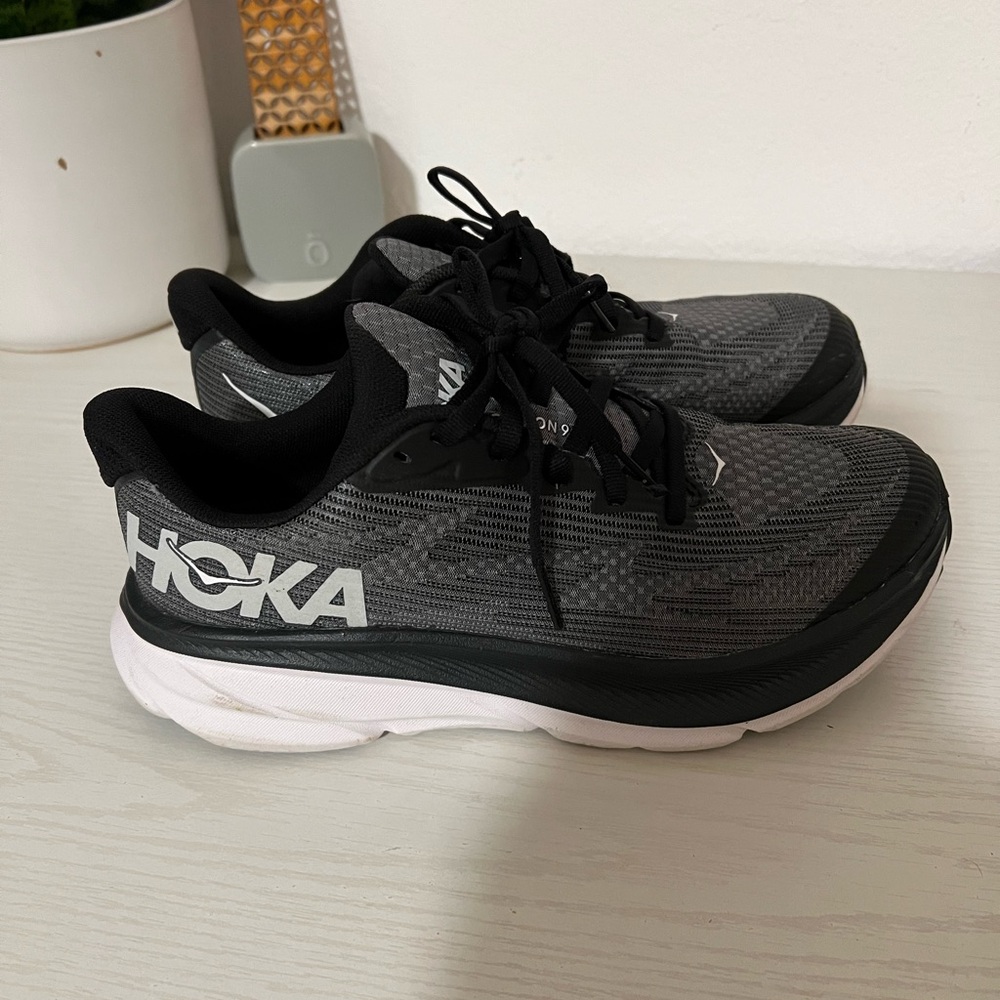Hoka Clifton 9